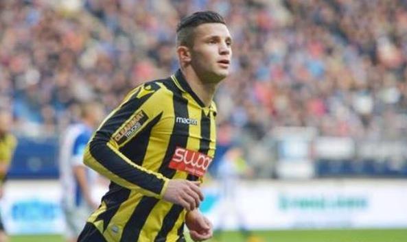 力和门前嗅 力和门前嗅