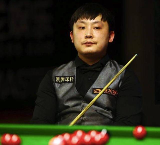 在那个足球 在那个足球